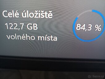 Xbox One X 1TB - 6