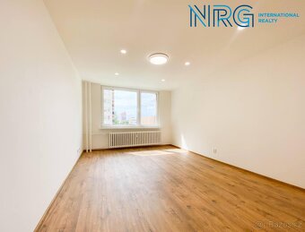 Pronájem bytu po rekonstrukci, 3 + kk, 73 m², Praha 8 - Troj - 6