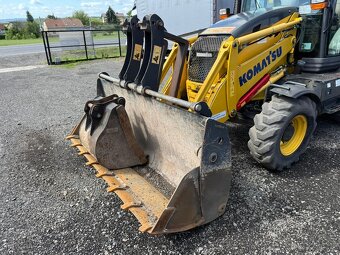 TRAKTORBAGR KOMATSU WB 93R 4x4 - 6