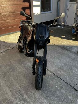 KTM 640 Duke II - 6