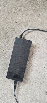 Prodám elektrokoloběžku Kaabo Wolf King Plus – í
- 6