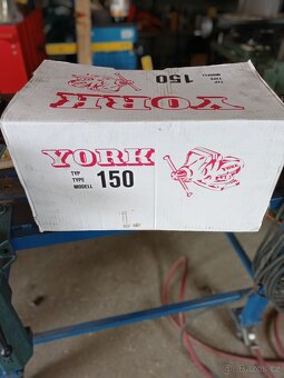 Svěrák York 150L - 6