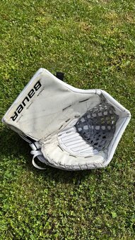 Prodám hokejový golmanský set Bauer 2S Pro, vel. XL (senior) - 6