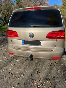 VW Volkswagen Touran 2.0TDi, 103kW, DSG, rv: 2011 - 6