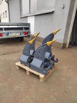 Příslušenství na bagry minibagry - 6