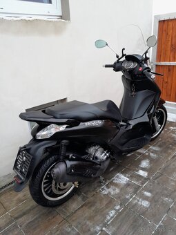 Piaggio Beverly 300i ABS, ASR, 2017, ZIMNÍ CENA - 6