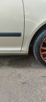 Octavia 2 1.9 tdi - 6