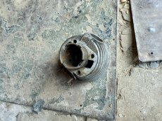 Hlavy, válce Jawa ČZ stadion - 6