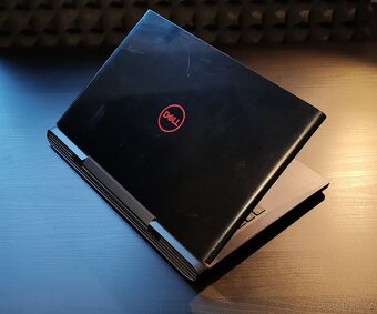 Dell Inspiron 15 7577 - 6