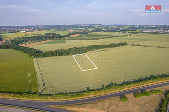 Prodej podílu 1/2 pole, 17801 m², Nupaky - 6