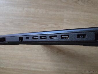 Herní notebook Lenovo Legion 17" / RTX 3070 / Ryzen 7 / 32 - 6