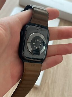 APPLE WATCH S8 45mm černé- TOP STAV - 6