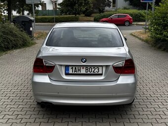 BMW Řada 3 E90 320i 110kW Sedan 6st. Manuál Klima ALU R16 - 6