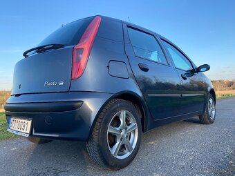 FIAT PUNTO II. 1.2 8v 44kW ŠEDÁ rok 2002 - 6