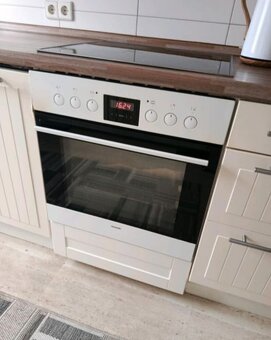 Venkovská kuchyně se spotřebiči,6311 - 6