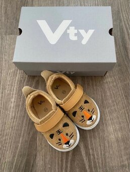 Chlapecké přezůvky Vty vel.20 - 6