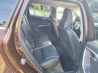 Volvo XC60 D5 158KW 4x4 SUMMUM - 6