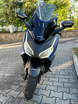 Honda Forza 125 rok 2023 v záruce - 6