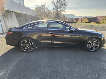 Mercedes-Benz E 400d 4M KUPÉ/VZDUCH/EL.TAŽNÉ/NAVI/KŮŽE/LED - 6