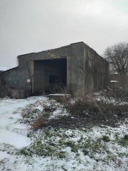 Prodej zemědělského objektu 5600 m² - 6