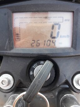 UM Renegate Scrabler Classic 125 - 6