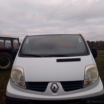 Renault Trafic 2.0 - 6