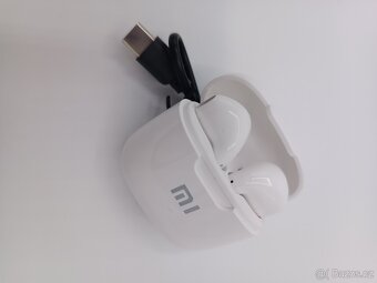 Bezdrátová Bluetooth sluchátka MI - 6