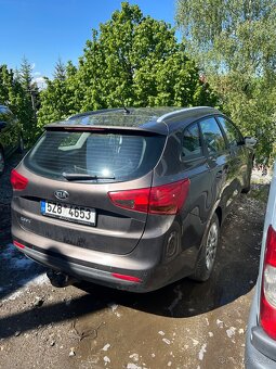 Kia ceed 2016 1.4 havarovaná - 6