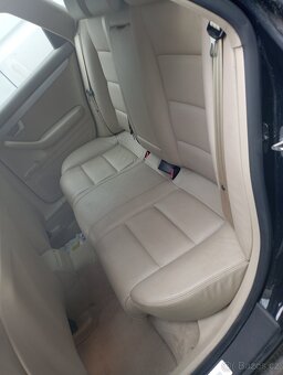 Audi A4 2.0 tdi na díly bpw - 6