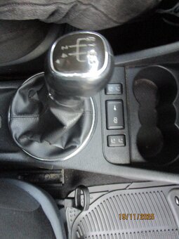 Škoda Roomster Scout 1,2 benzín 63kw - 6