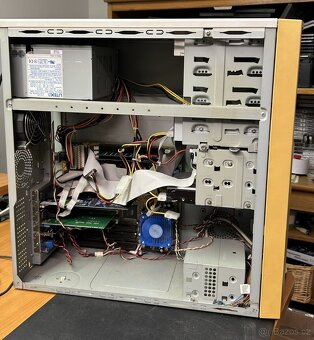 Retro PC AMD K6-2 @350MHz, 128MB RAM, Win 98SE - 6