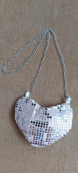 Třpytivé šatiĉky - vel. 3-4  roky - 6