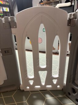 Modulární skládací ohrádka pro děti - 6