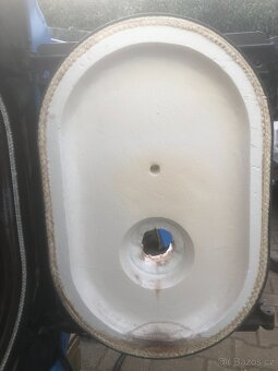 Prodám kotel na olej 118,9 Kw - 6