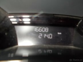 Renault Clio - 6