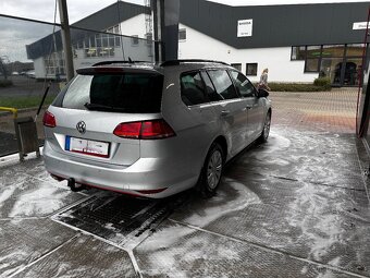 Prodám VW Golf 7 kombi 2.0 TDi 110kw - 6