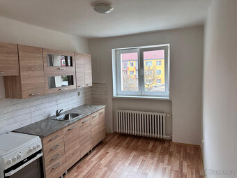 Pronájem bytu 3+1 74m2. ul Pionýrů, Chomutov - 6