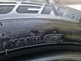 Celoroční pneumatiky Kumho 255/50 R20 105H - 6