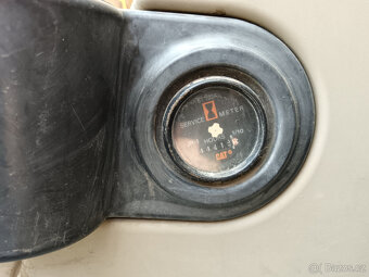 CAT 312 pásový bagr - 6