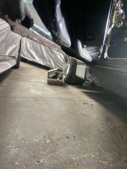 BMW e38 díly INTERIÉR NENI - 6