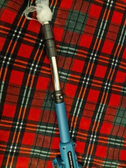 Aku křovinořez - 6