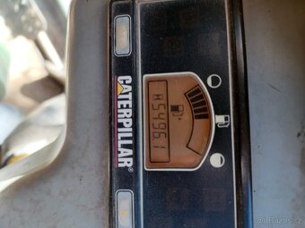 Cat 302.5c rv.2008 - 6