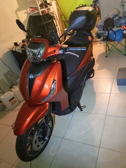 Piaggio Beverly PIAGGIO 300 S - 6
