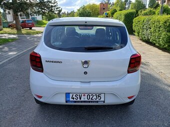 DACIA SANDERO /TOP STAV/ČR/SERVISKA/NOVÁ STK/KLIMA/2x PNEU/ - 6