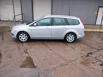Ford focus 1.6i 16v 74kw combi R.v.2010 - 6