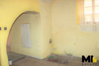 Prodej rodinného domu o velikosti 270 m2 na pozemku 833 m2 v - 6