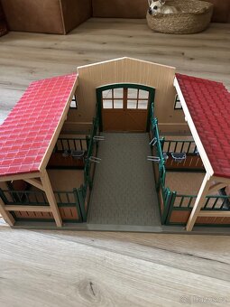 Schleich stáj - 6
