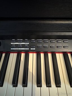 PRODÁM DIGITÁLNÍ PIANO - 6
