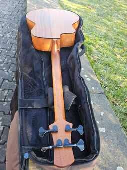 Elektroakustická baskytara FURCH s gigbagem Furch - 6