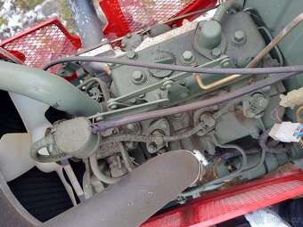 Prodám Malotraktor Yanmar 1510D - 6